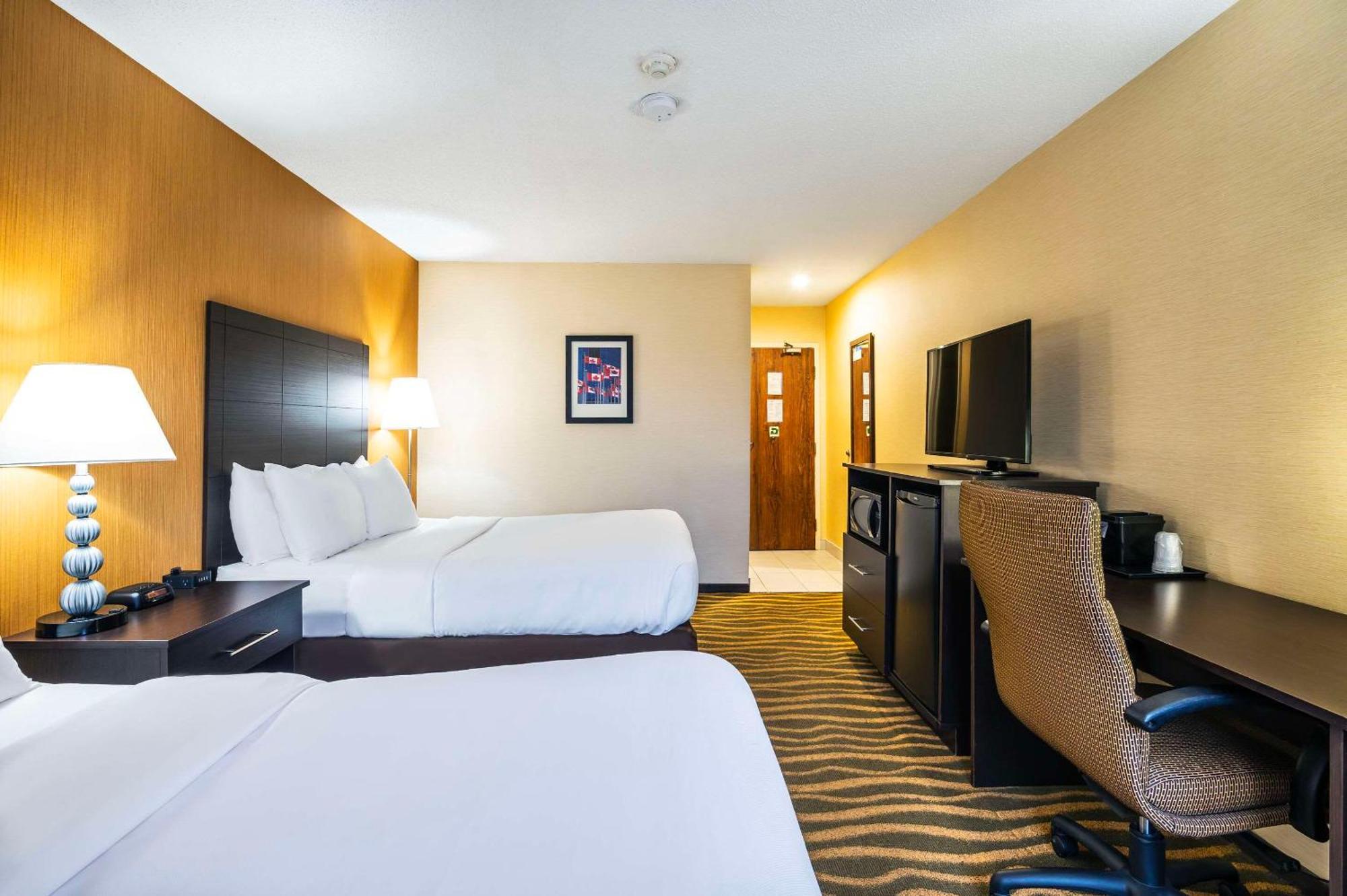 Quality Inn 3*